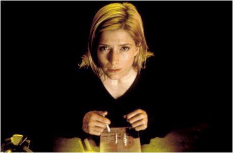 Claudia takes more drugs as she waits for her date with Jim