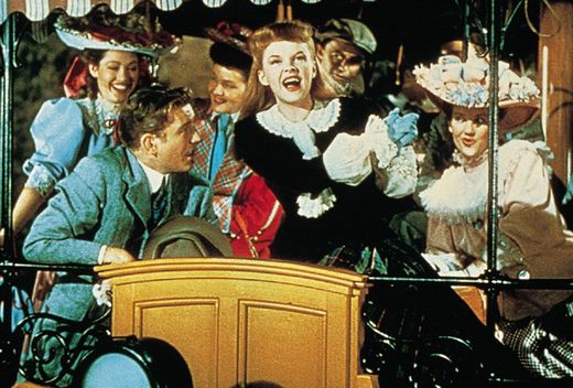 Judy Garland sings 'The Trolley Song' in Meet Me in St. Louis